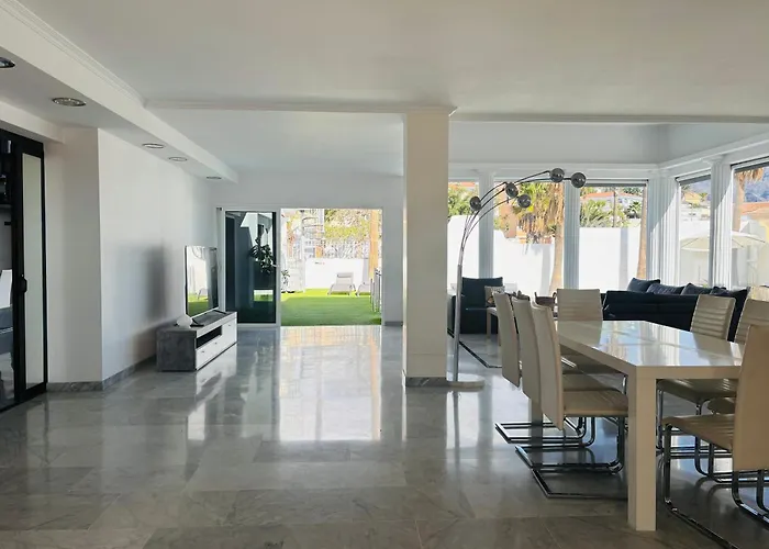 Casa Callao فيلة *